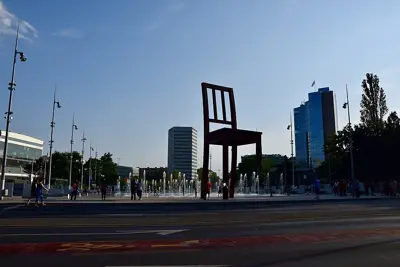 Street view of Nations, the area around Chi le Ma