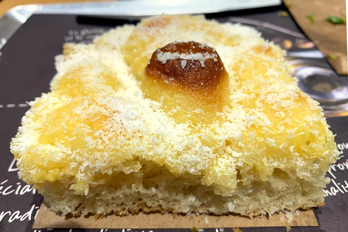 Symbolbild: focaccia (nicht aufgenommen bei Café Dessiné (Hôtel Ibis Styles Carouge))