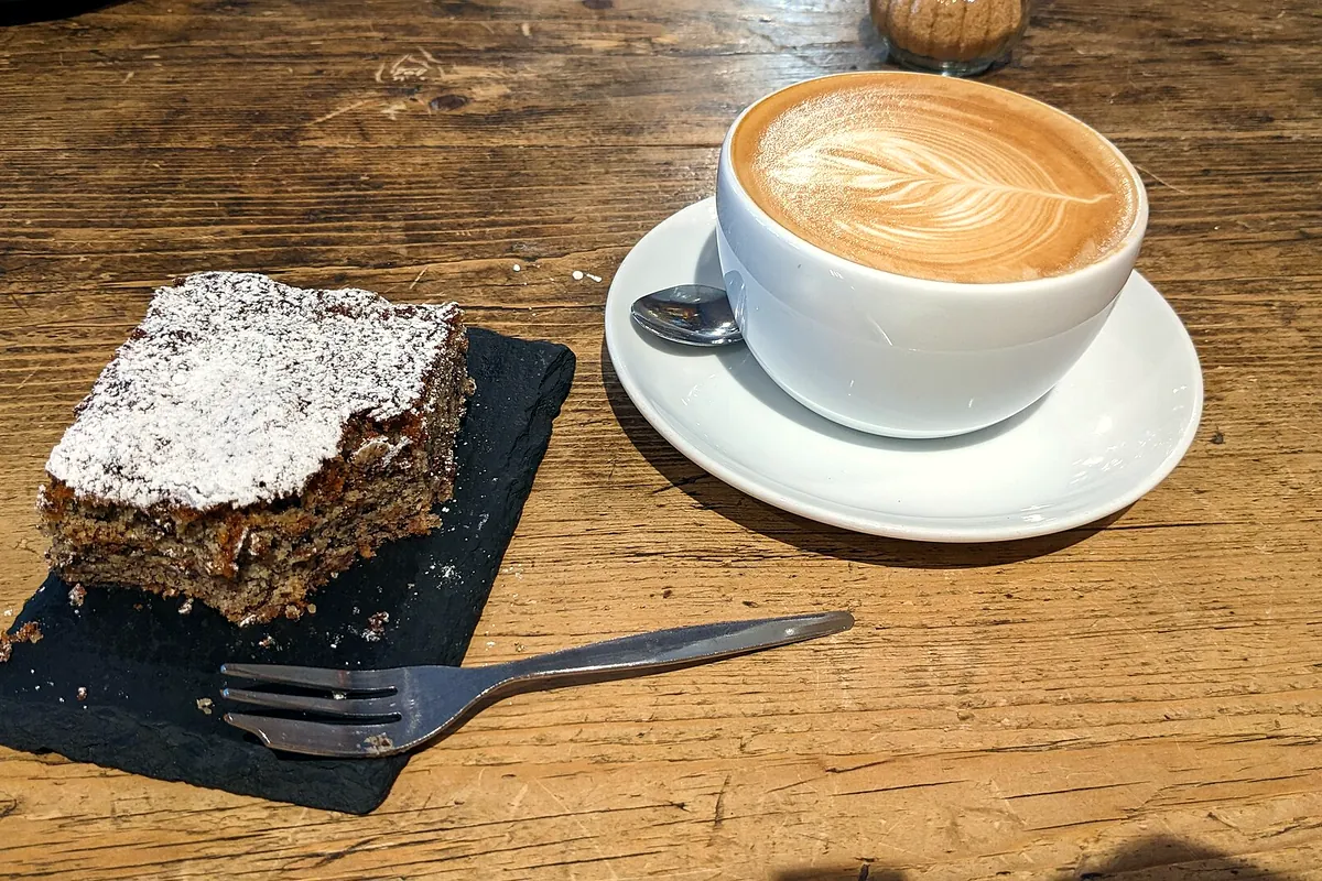 Symbolbild: cappuccino (nicht aufgenommen bei Coffee UP - Rive Gauche)