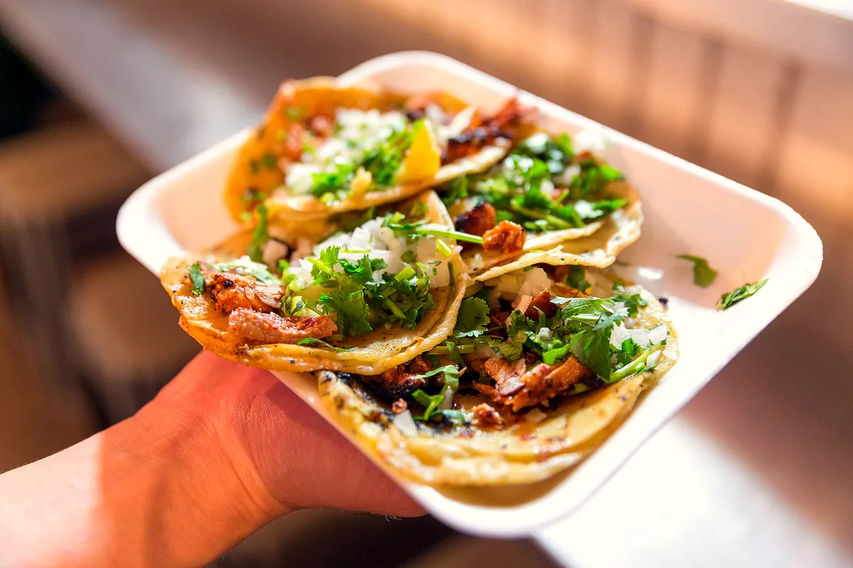 Photo d’illustration : tacos al pastor (pas prise chez El Catrín)
